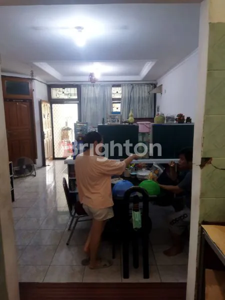 image RUMAH 2 LANTAI MUARA KARANG UKURAN 8 (2)