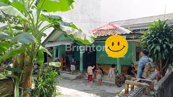 RUMAH UTAMA + 6 PINTU KOSAN DEKAT BEACUKAI CUKAI JAKARTA TIMUR