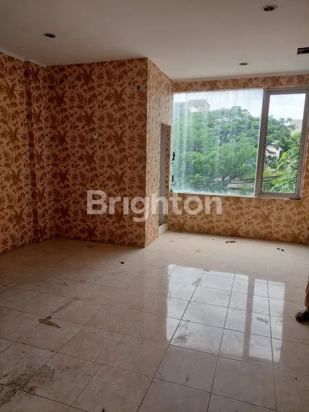 image RUKO 3 LANTAI DI JL. MUARA KARANG, PLUIT, JAKARTA UTARA (3)