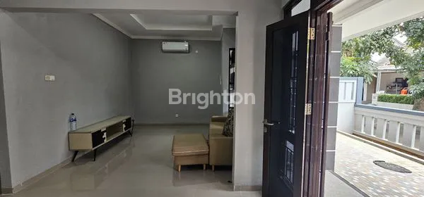 image RUMAH MINIMALIS  2 LANTAI SIAP HUNI DI BINTARO (2)