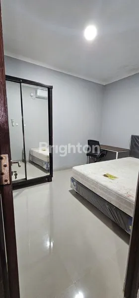image RUMAH MINIMALIS  2 LANTAI SIAP HUNI DI BINTARO (5)