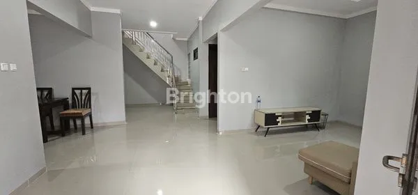 image RUMAH MINIMALIS  2 LANTAI SIAP HUNI DI BINTARO (3)