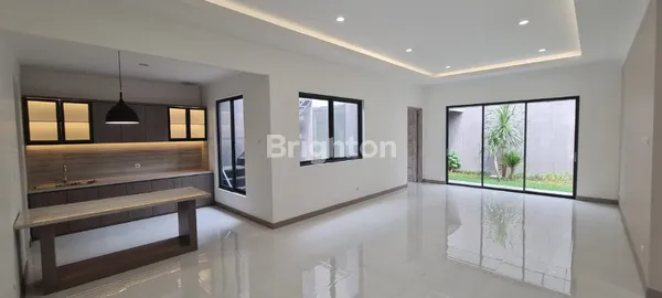 image RUMAH ASRI NYAMAN BANGUN BARU LOKASI STRATEGIS CIPINANG (2)