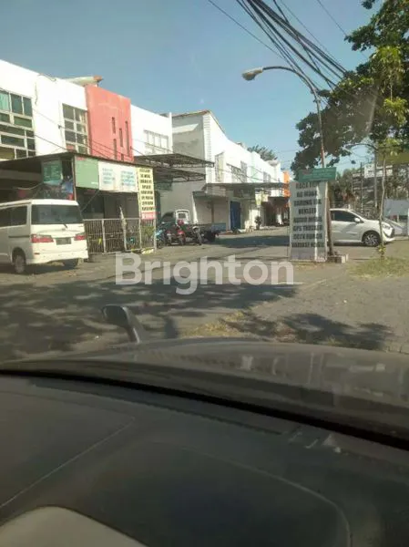 image SUDAH RENOVASI RUKO DI WEST POINT SAMBIKEREP  (12)