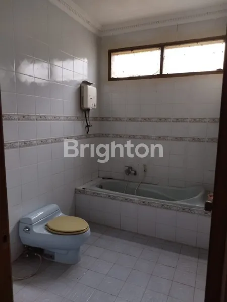 image VILLA 2 LANTAI DI LEDUK TRETES PRIGEN (2)