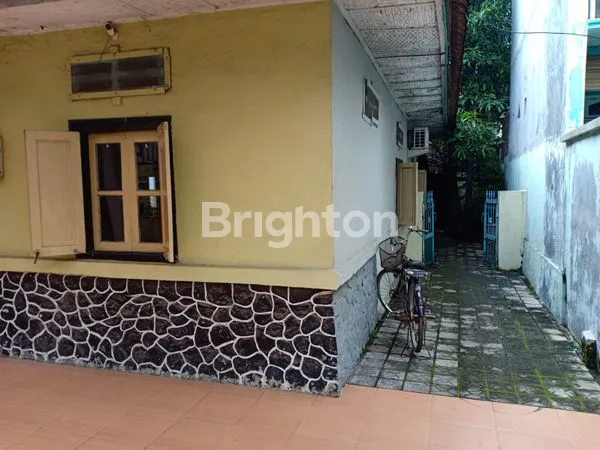 image RUMAH BANGUNAN  LLAMA DI JALAN PROPINSI  O JALAN (5)