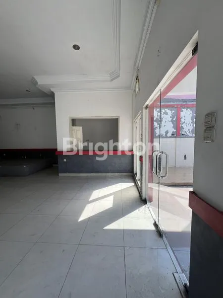 image RUMAH INTI + RUMAH SAMPING + TOKO + DAPUR  (2)