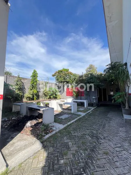 image RUMAH INTI + RUMAH SAMPING + TOKO + DAPUR  (5)