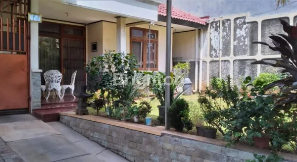 image RUMAH HUNIAN LOKASI STRATEGIS KRAMAT JATI (1)