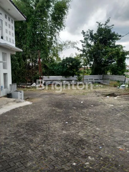 image KOST EXCLUSIVE 12 KAMAR DEKAT SOEKARNO HATTA FULLY FURNISHED (6)