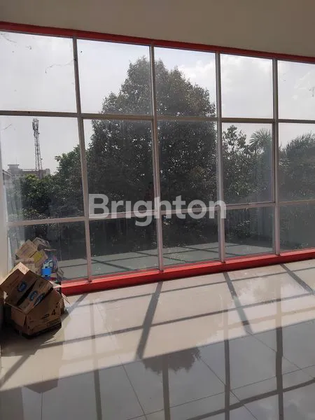 image DISEWAKAN RUKO 2 LANTAI TEMPAT STRATEGIS DI TENGAH KOTA (3)