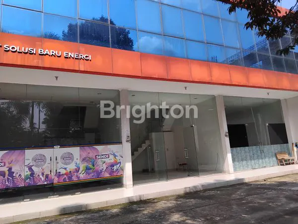 image DISEWAKAN RUKO 2 LANTAI TEMPAT STRATEGIS DI TENGAH KOTA (1)