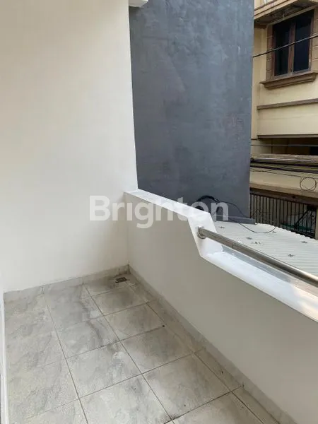 image RUMAH TANJUNG DUREN 7.5 X 11 JAKARTA BARAT (2)