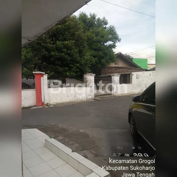 TANAH HOOK BONUS BANGUNAN AREA STRATEGIS DI DAERAH CEMANI