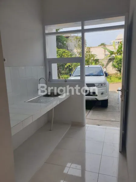 image RUMAH LUAS DEKAT TOLL DIPERUMAHAN KEMANG INDAH REGENCY BOGOR (7)