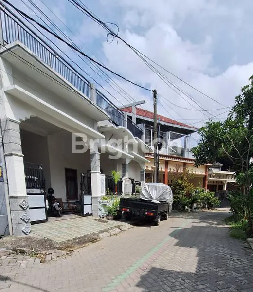 image RUMAH DUA LANTAI SIAP HUNI PERUMAHAN GKA GRESIK  (7)