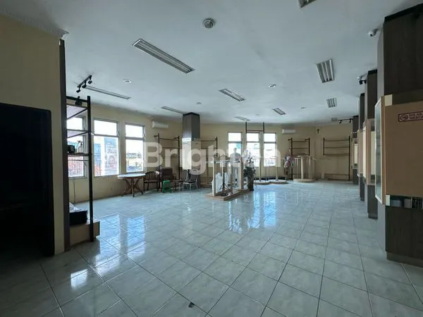 image RUKO DI GATOT SUBROTO (6)