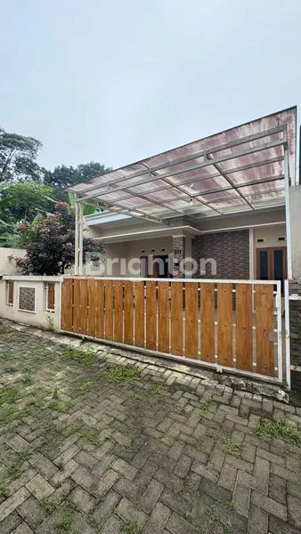 DIKONTRAKAN RUMAH ASRI UNES