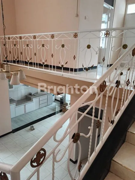 image DIJUAL RUMAH CANTIK DAN SIAP HUNI DI TAMAN CIBADUYUT INDAH I (1)