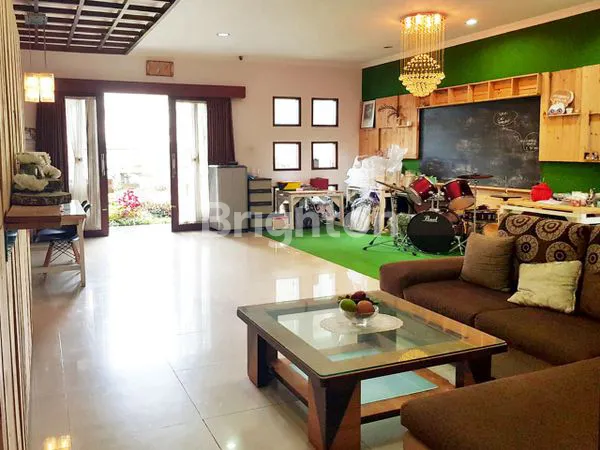 image RUMAH 2 LANTAI NYAMAN DI SAYAP PASTEUR BANDUNG DEKAT PINTU TOL (7)