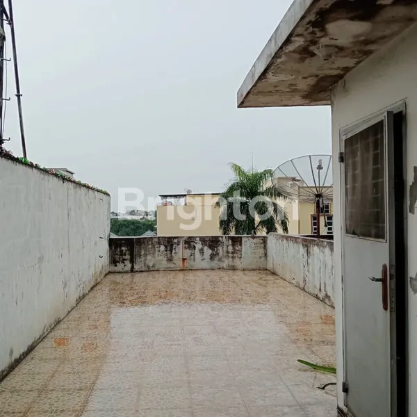 image RUKO JLN. BRIGJEND KATAMSO DEPAN SINGAPORE STATION (7)