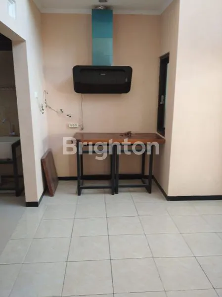 image RUMAH MINIMALIS & CANTIK DENGAN PLAFON TINGGI, DI VIOLAN JAYA SEMARANG (4)