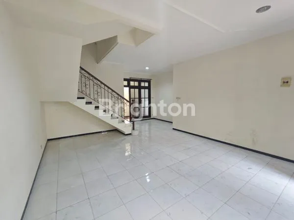 image RUMAH 2 LANTAI SIAP HUNI DHARMA HUSADA (1)