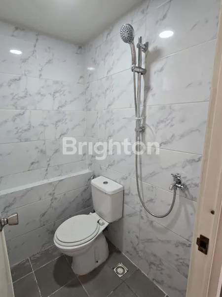 image APARTEMEN GADING NIAS TOWER CHRYSANT HIGH FLOOR LB36 HOOK 2KT 1KM KELAPA GADING JAKARTA UTARA (7)