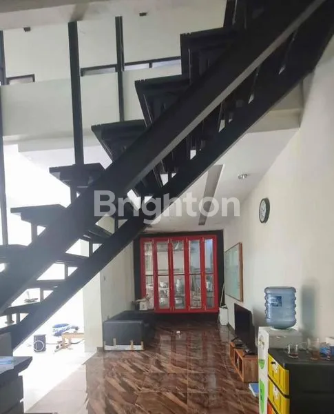 image RUMAH MEWAH & ASRI 2 LANTAI TEMPAT TINGGAL & BERUSAHA KOTA SUBANG JAWA BARAT (2)