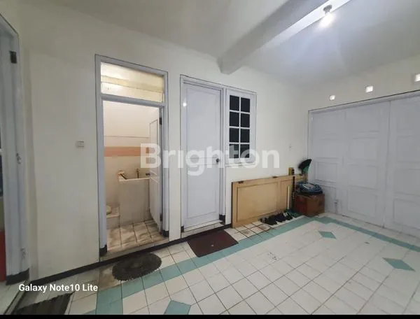 image DIJUAL RUMAH DI VILA VALENCIA LONTAR (5)