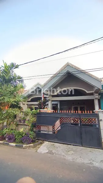 image RUMAH DEKAT KOTA WISATA, ATAP DEPAN FULL BETON DI LIMUS PRATAMA REGENCY, CILEUNGSI, BOGOR (1)
