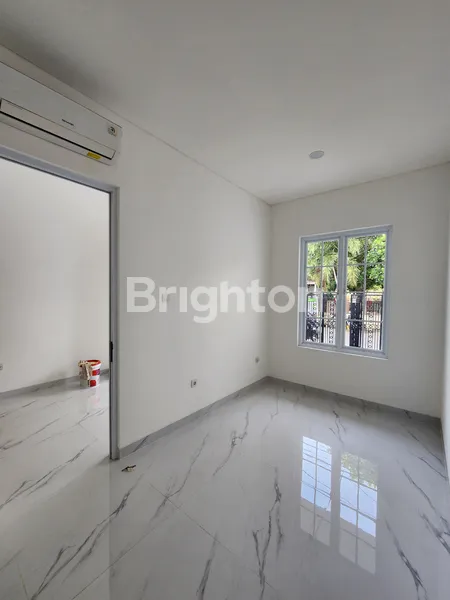 image DIJUAL RUMAH BARU 2 LANTAI DI SUNTER DANAU INDAH (4)