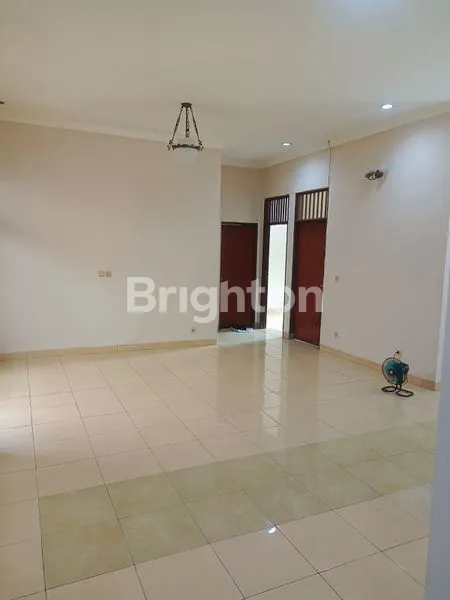 image RUMAH KEMANG PRATAMA 2 BEKASI BEBAS BANJIR  (4)