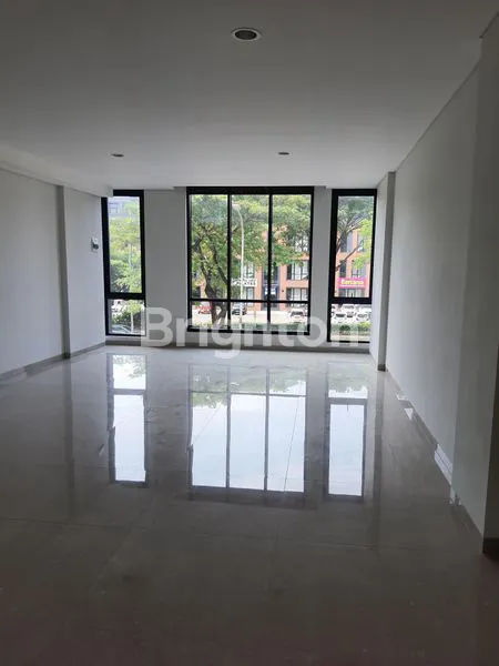 image RUKO LLOYD PROMENADE ALAM SUTERA (5)