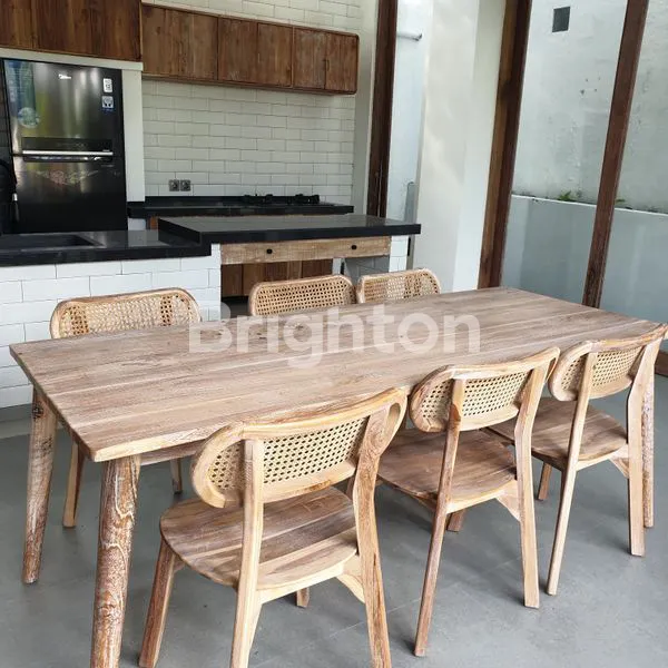 image BRAND NEW VILLA DI KEROBOKAN DEKAT AREA SEKOLAH INTERNASIONAL. (5)