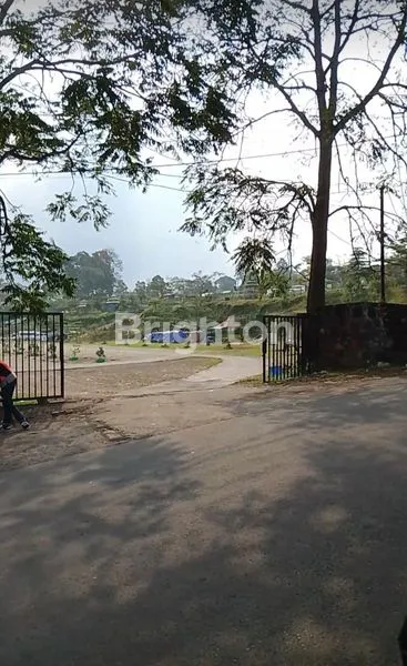 image TANAH DATAR SHM BERHADAPAN DENGAN WISATA NEW CELOSIA BANDUNGAN (5)