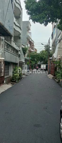 image RUMAH 2 TINGKAT  TANAH SEREAL 4 (1)