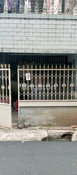 image RUMAH 2 TINGKAT  TANAH SEREAL 4 (3)