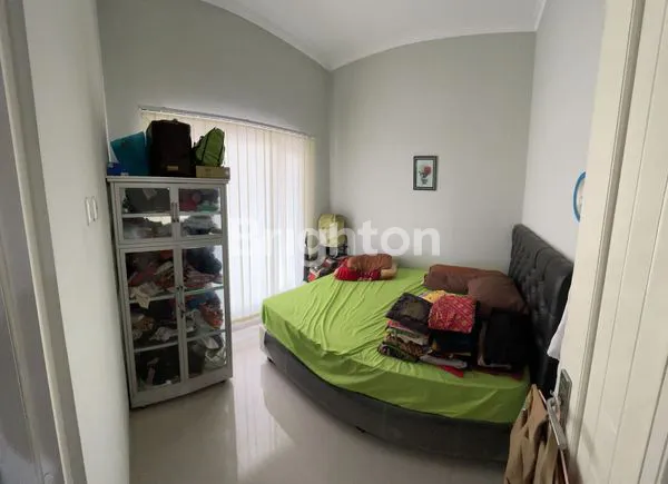 image RUMAH MODERN 2 LANTAI SIAP HUNI SEMI FURNISH BATU MALANG (5)