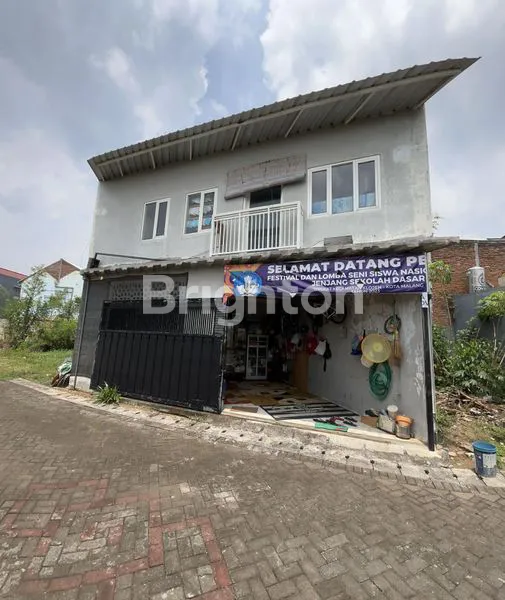 image RUMAH MODERN 2 LANTAI SIAP HUNI SEMI FURNISH BATU MALANG (3)