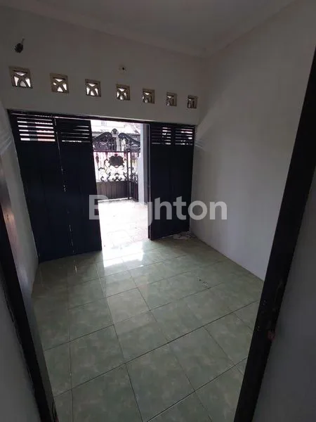 image RUMAH CONNECTING LANTAI 2 LUAS COCOK UNTUK KANTOR & KOST²AN (5)