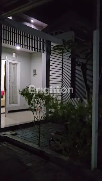 image RUMAH DI DIAN REGENCY SUKOLILO (1)