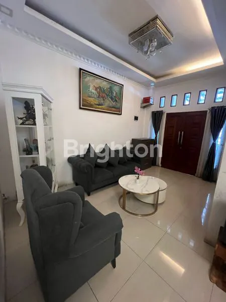 image RUMAH CANTIK DAN LUX DALAM KOMPLEK DWIKORA HELVETIA MEDAN (4)