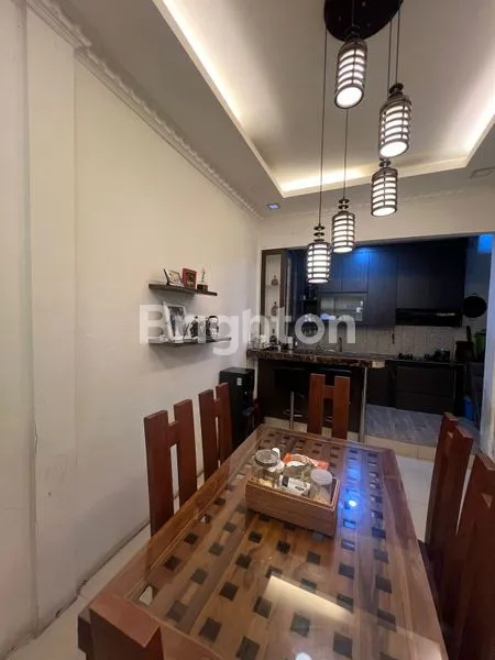 image RUMAH CANTIK DAN LUX DALAM KOMPLEK DWIKORA HELVETIA MEDAN (8)