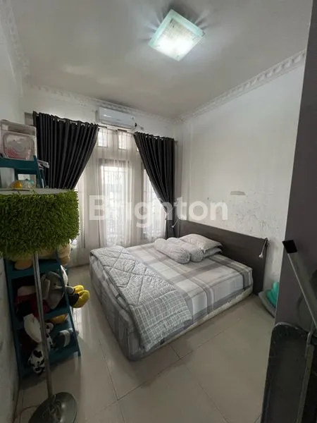 image RUMAH CANTIK DAN LUX DALAM KOMPLEK DWIKORA HELVETIA MEDAN (2)