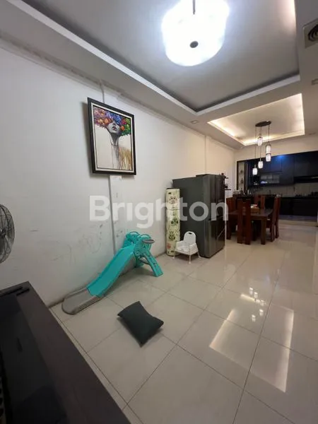 image RUMAH CANTIK DAN LUX DALAM KOMPLEK DWIKORA HELVETIA MEDAN (6)