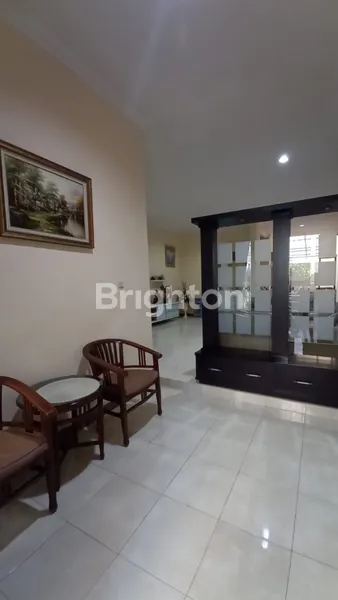 image RUMAH GREEN VILLE 2 LANTAI SEMI FURNISH (3)