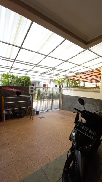 image RUMAH GREEN VILLE 2 LANTAI SEMI FURNISH (6)