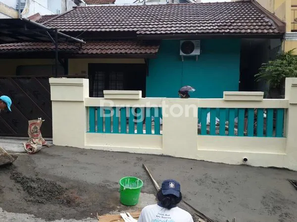 image RUMAH STRATEGIS DI PERUMAHAN SEMARANG ATAS LINGKUNGAN NYAMAN (6)
