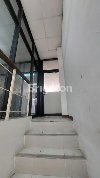 image RUKO SANTA MONICA SEBERANG SEKOLAH TARAKANITA GADING SERPONG   (2)